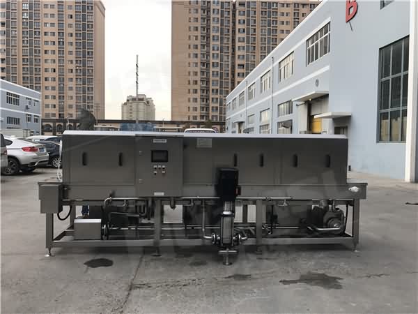 塑料筐清洗機設備價格 清洗~900只小時 菌落總數小于10 塑料筐清洗機設備價格 清洗~900只小時 菌落總數小于10